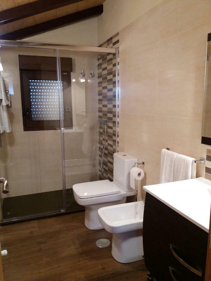 El Cordel De Gredos Guest House Navarredonda de Gredos Ngoại thất bức ảnh