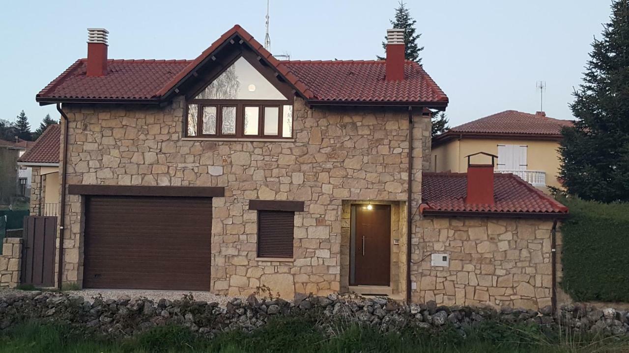 El Cordel De Gredos Guest House Navarredonda de Gredos Ngoại thất bức ảnh